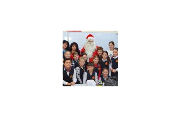 Moș Nicolae la școala seineana, 2017