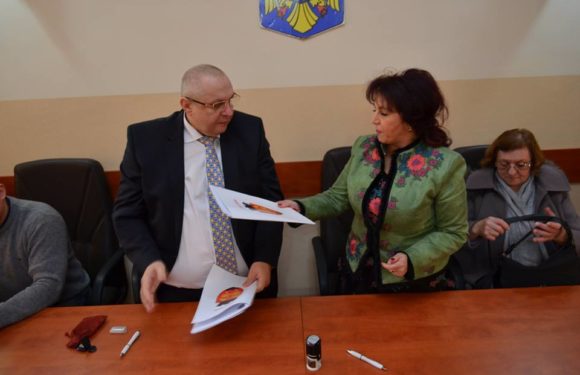 SEMNAREA CONTRACTULUI PENTRU REABILITAREA TERMICA A BLOCURILOR 22.02.2018