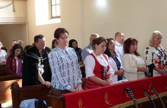 SLUJBA DE BINECUVÂNTARE A NOULUI AN DE ÎNVĂȚĂMÂNT LA BISERICA REFORMATĂ DIN SEINI – SEPTEMBRIE 2019