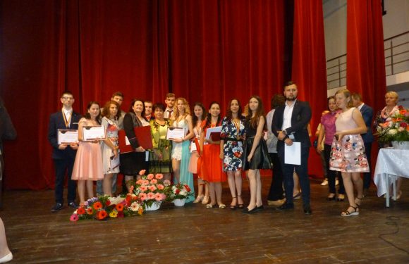 LA REVEDERE CLASELE A XII – A – 25 MAI 2018