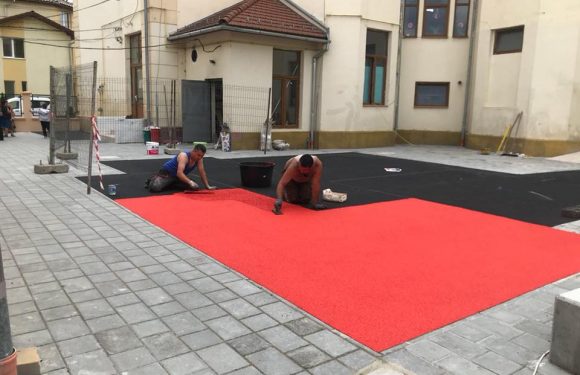 REABILITARE CURTE ȘCOALA NR.1 – MARTIE 2018